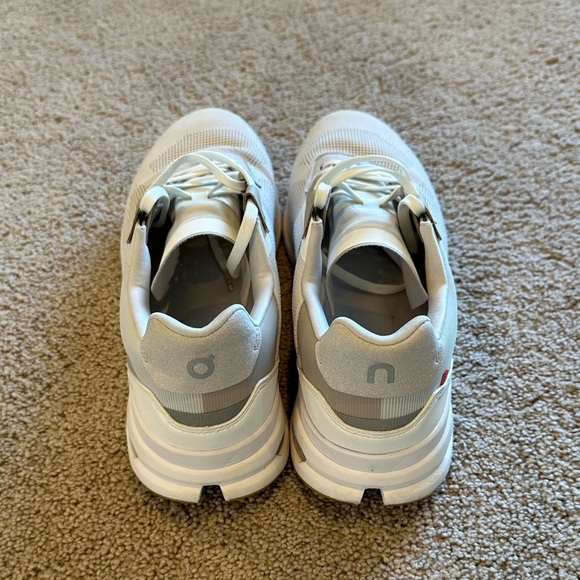 On Cloudrift in White/Sand - Picture 11 of 13